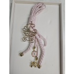 Διακοσμητικό κρεμαστό γούρι ροζ με καρότσι